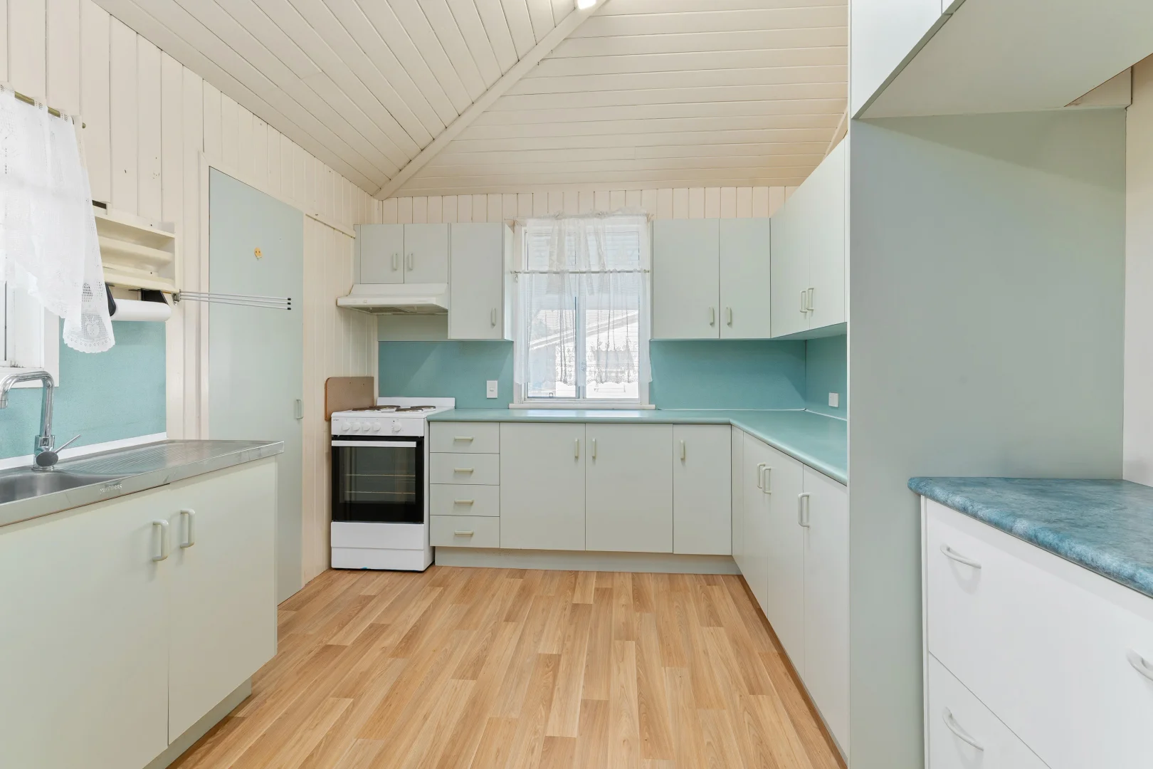 Additional image 5 of 64 Larnach Street, Allenstown QLD 4700