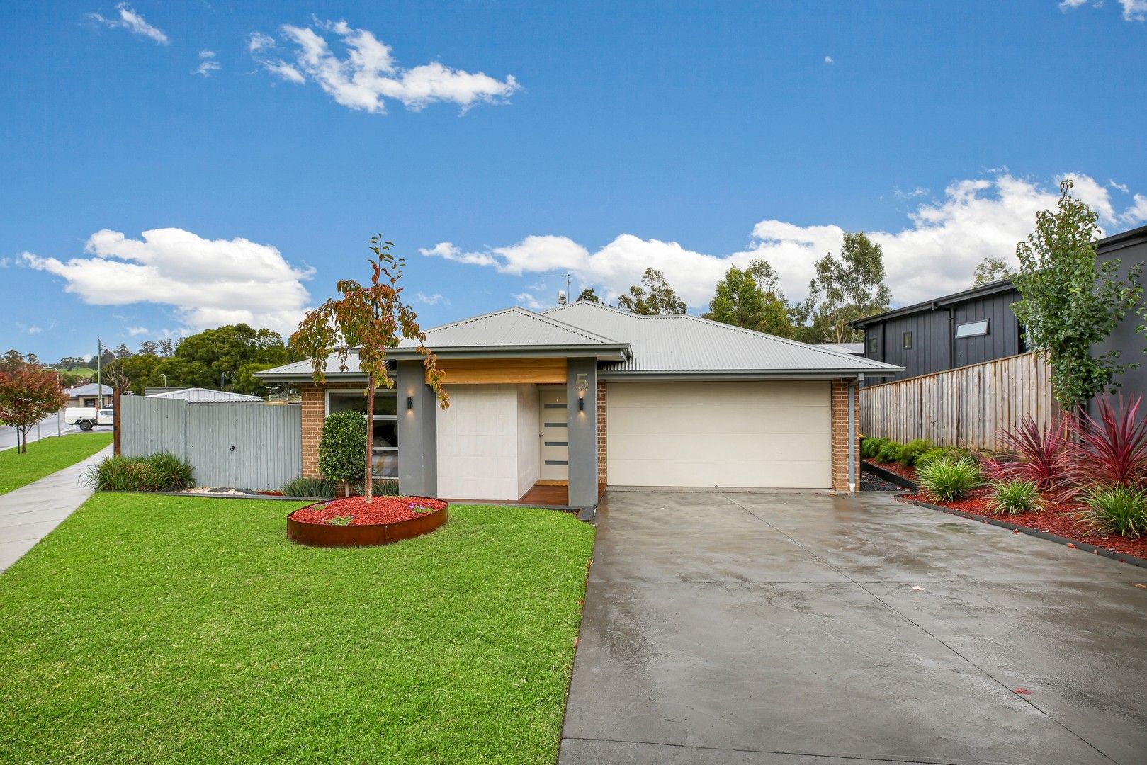 5 Birdsong Rise, Neerim South VIC 3831 Domain