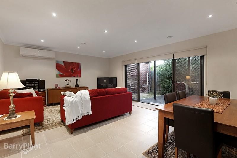 1/7 Hudson Street, BEACONSFIELD VIC 3807, Image 2