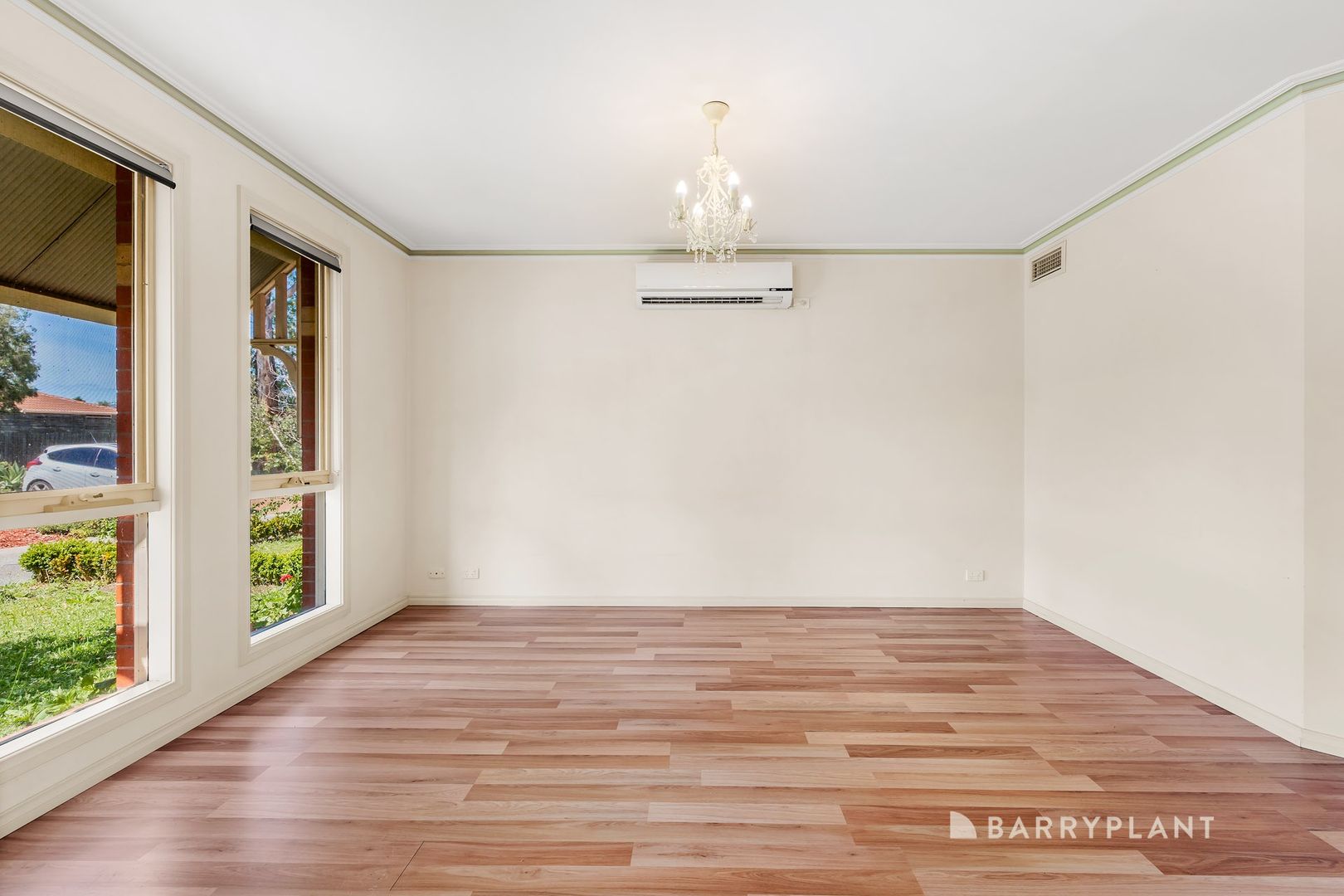 12 Silverbirch Rise, Mill Park VIC 3082, Image 1