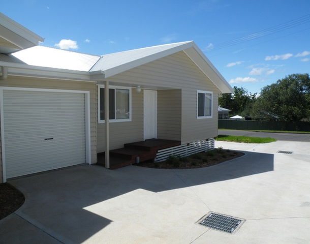 4/9 Phillip Street, Quirindi NSW 2343