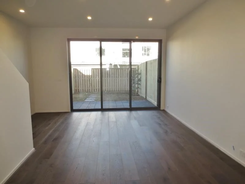 Additional image 4 of 25 Ironbark Crescent, Ivanhoe VIC 3079