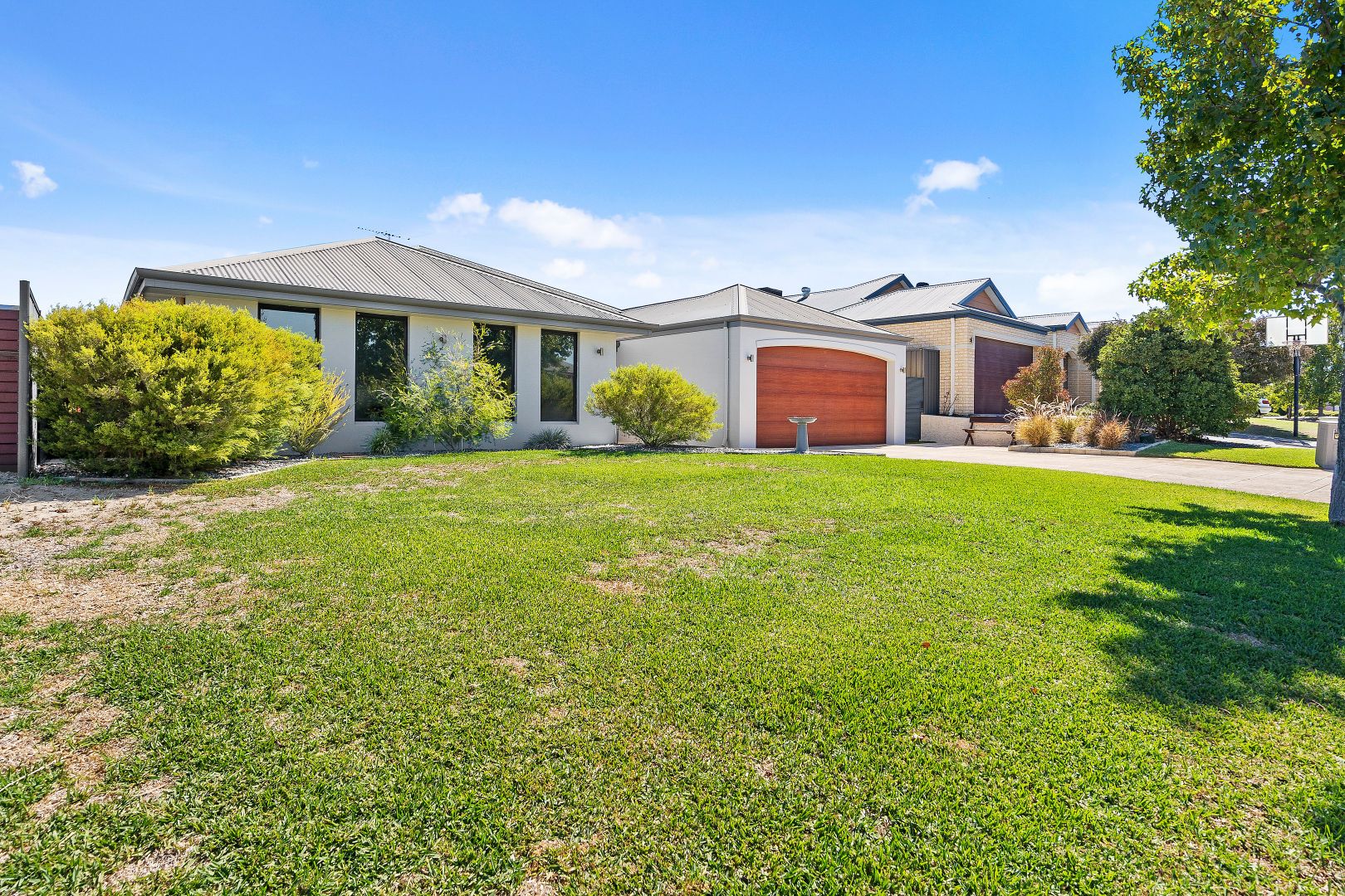 9 Brammall Bend, Aveley WA 6069, Image 2