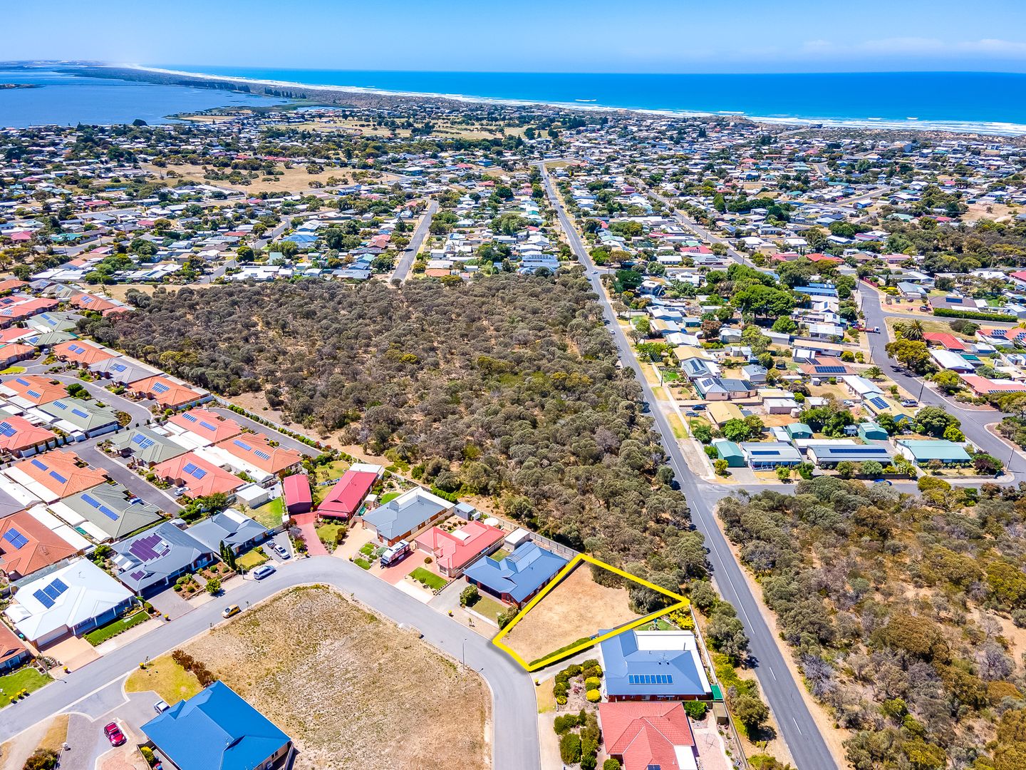 14 Dittmar Court, Goolwa Beach SA 5214, Image 2