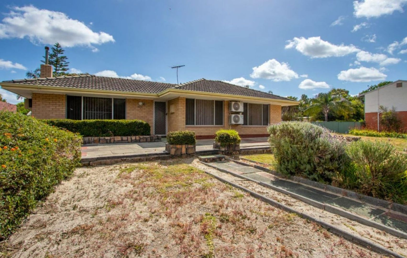 67 Astley Street, Gosnells WA 6110, Image 2