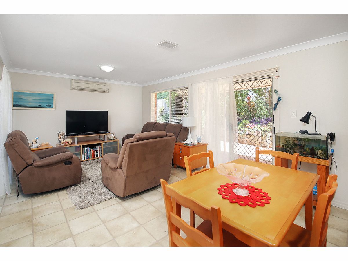 3/34 Headfort Street, Greenslopes QLD 4120, Image 2