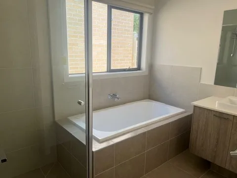 7 Metung Street, Armstrong Creek VIC 3217 - House For Rent | Domain