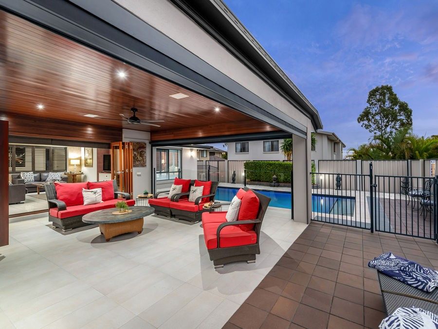 17 Senden Crescent, Manly West QLD 4179, Image 2