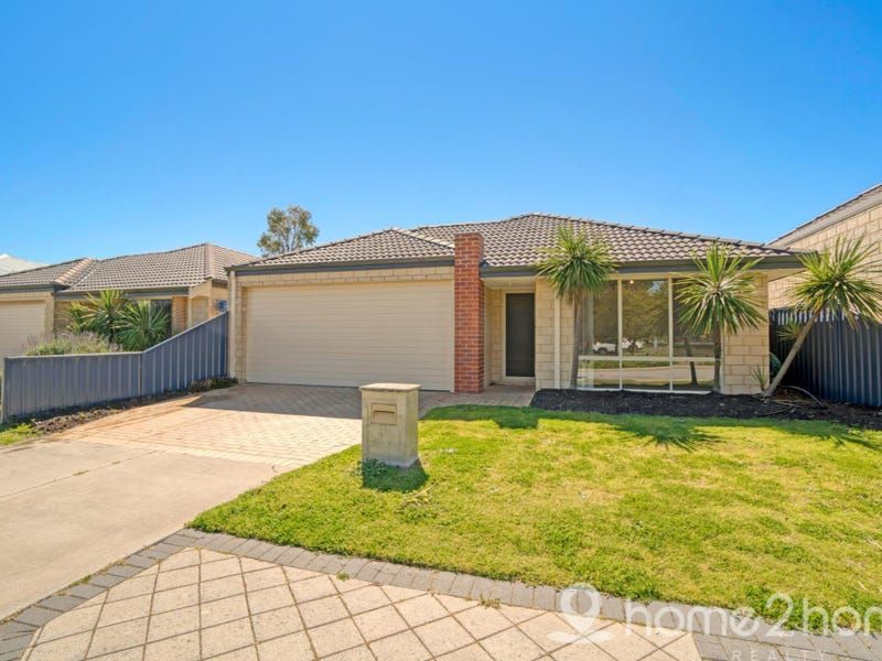 4 bedrooms House in 33 Roscoe Turn ROCKINGHAM WA, 6168