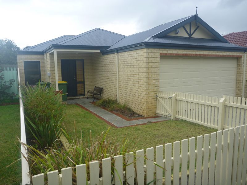 4 bedrooms House in 87A Armadale Road RIVERVALE WA, 6103