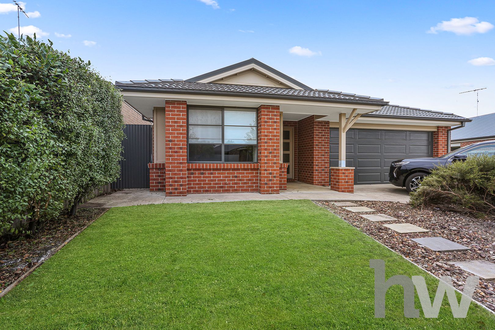 10 Cabernet Court, Bannockburn VIC 3331, Image 2