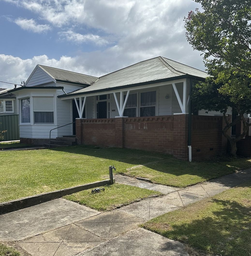 30 Regent Street, Cessnock NSW 2325 House For Rent Domain