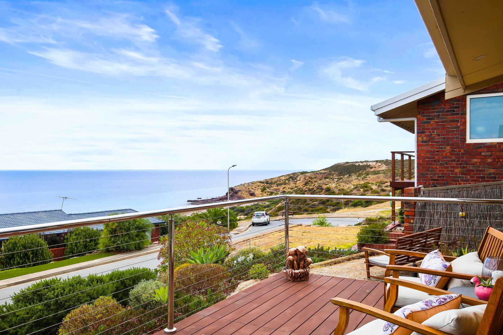 4 Arafura Court, Hallett Cove SA 5158, Image 2