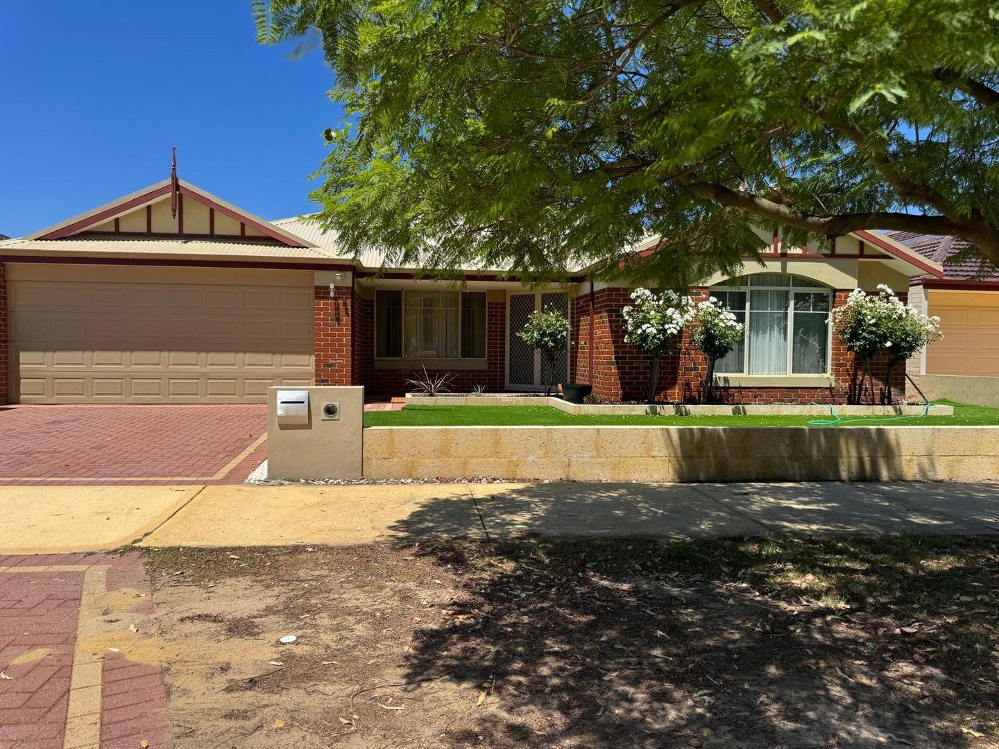 4 bedrooms House in 58 Columbia Parkway PIARA WATERS WA, 6112