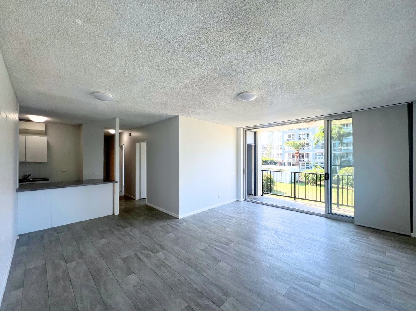 Additional image 6 of 4/73 Marine Parade, Redcliffe QLD 4020