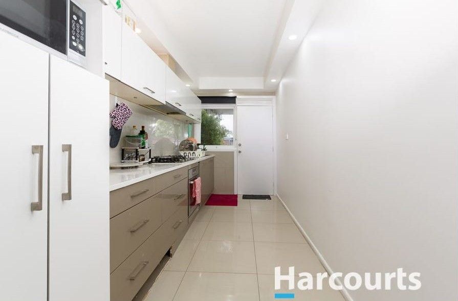 3 bedrooms House in 110/98 Kelvinside Road NOBLE PARK VIC, 3174