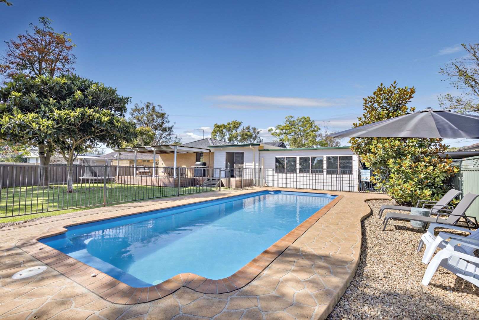 7 Close Street, Thirlmere NSW 2572, Image 2