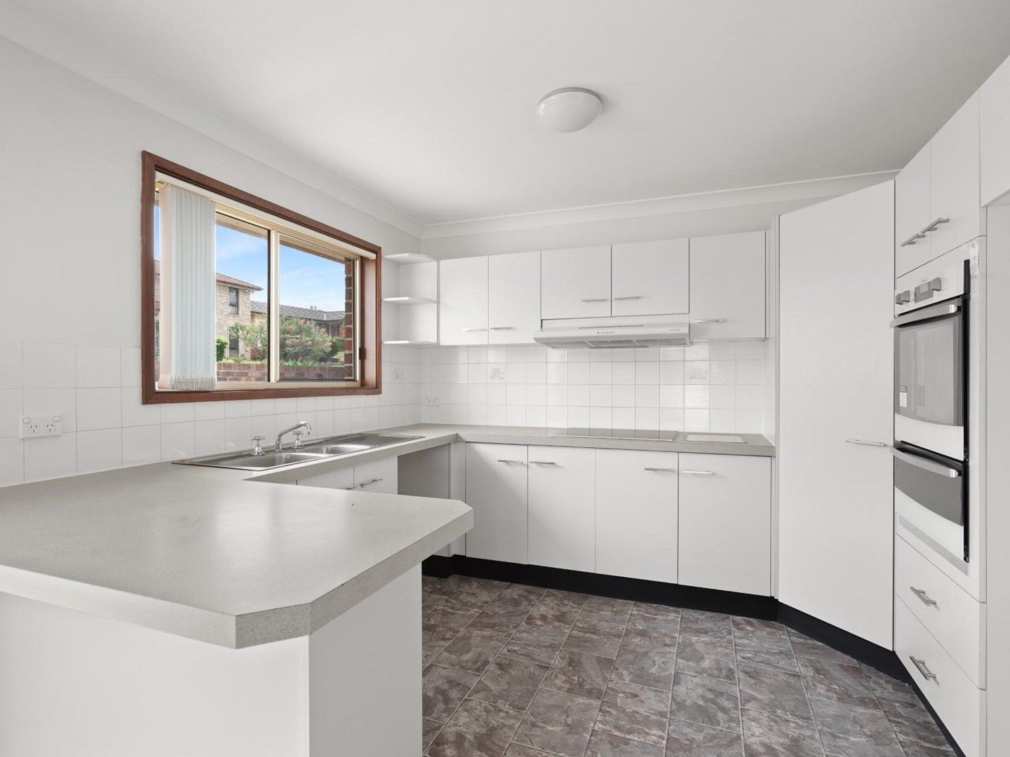 2 bedrooms Apartment / Unit / Flat in 36 Twin Lakes Drive LAKE HAVEN NSW, 2263