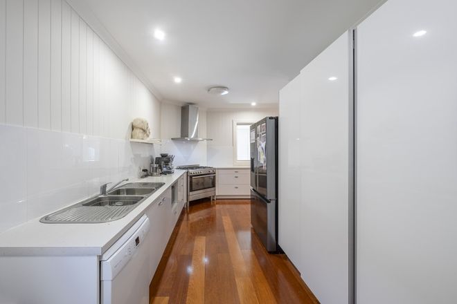 118 Beatrice Terrace Ascot 4007 - Image 4