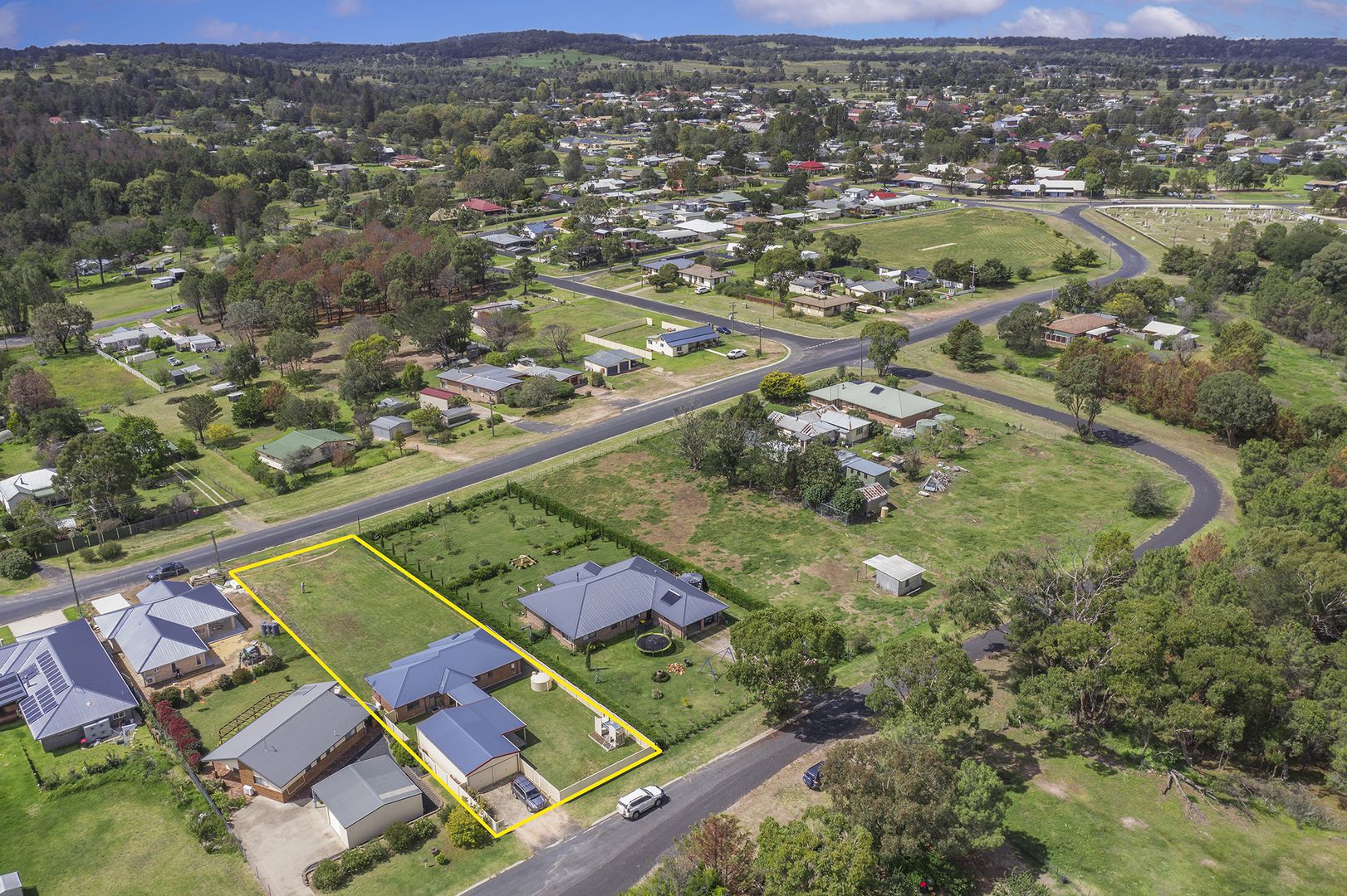 50 John Street, Uralla NSW 2358, Image 1