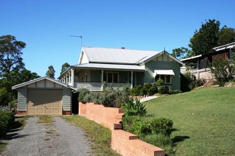 82 Chapman Street, DUNGOG NSW 2420, Image 2