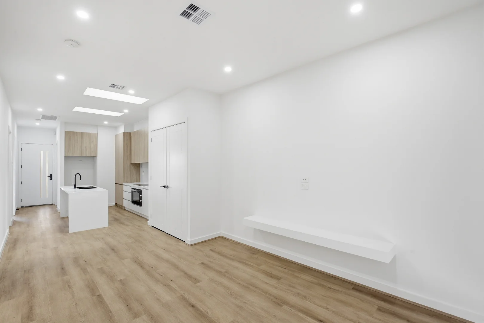 Additional image 3 of 13 Tate Walk, Craigieburn VIC 3064