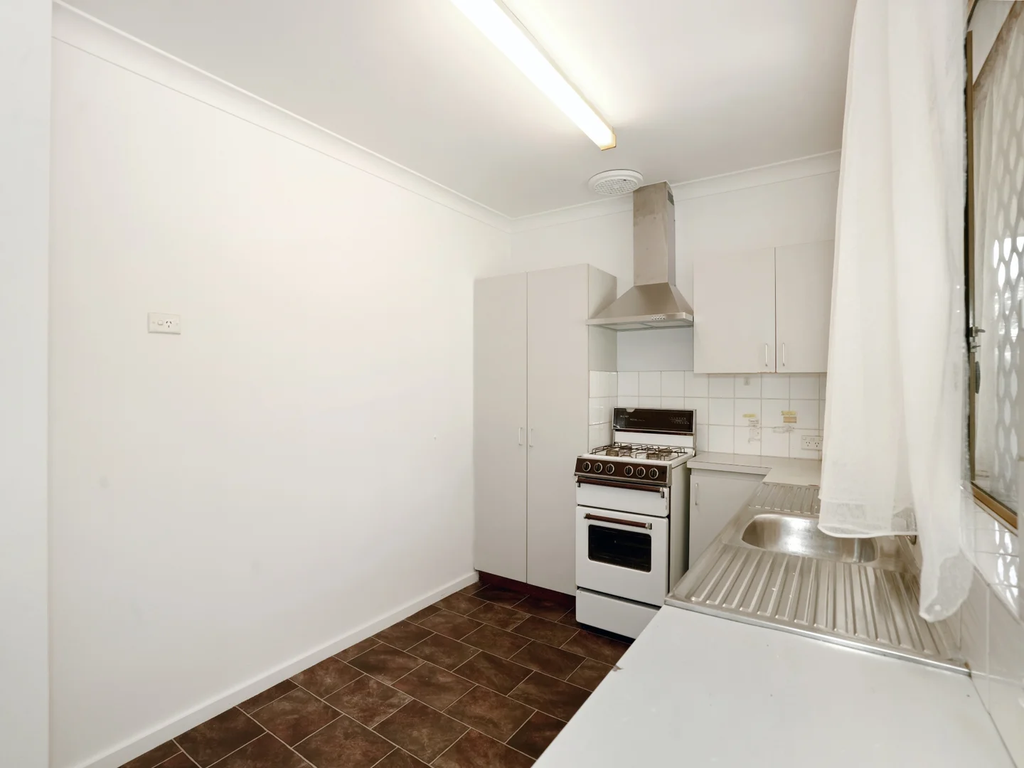 Additional image 10 of 14 Revesby Place, Coodanup WA 6210