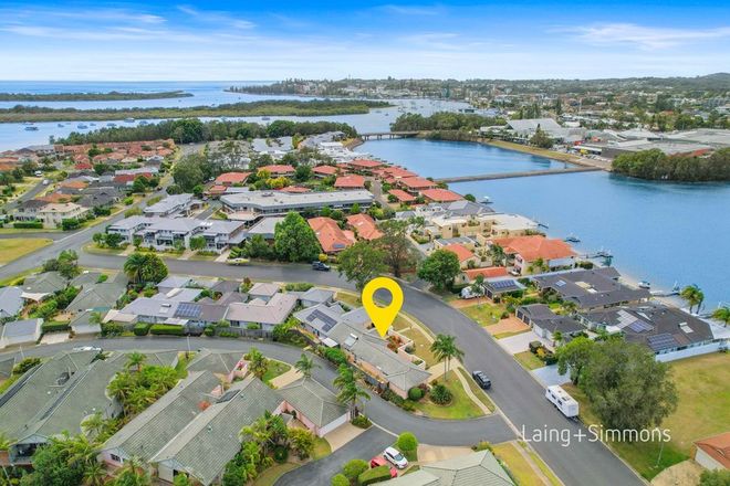 Picture of 12 Commodore Crescent, PORT MACQUARIE NSW 2444