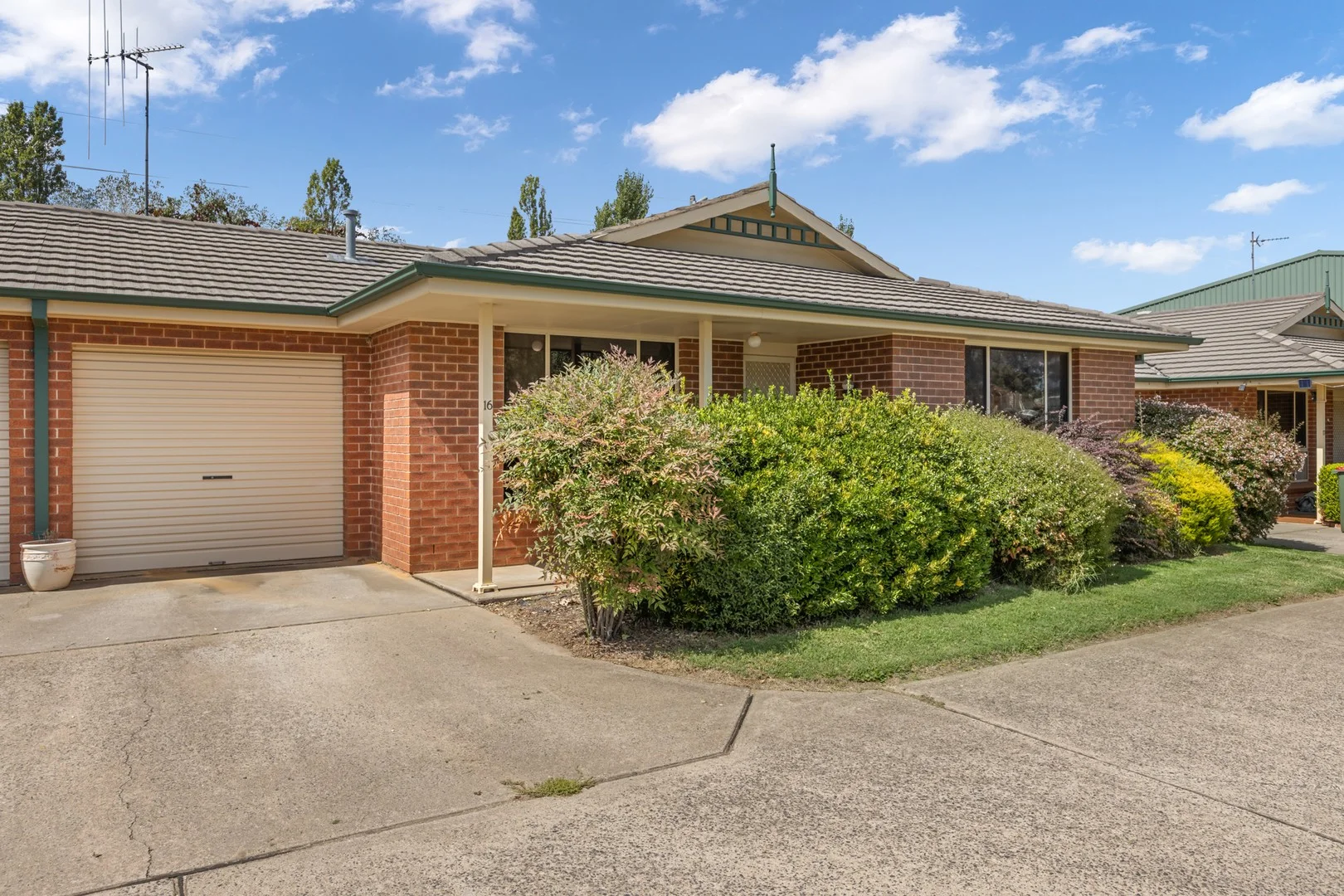 16/386-388 Peisley Street, Orange NSW 2800