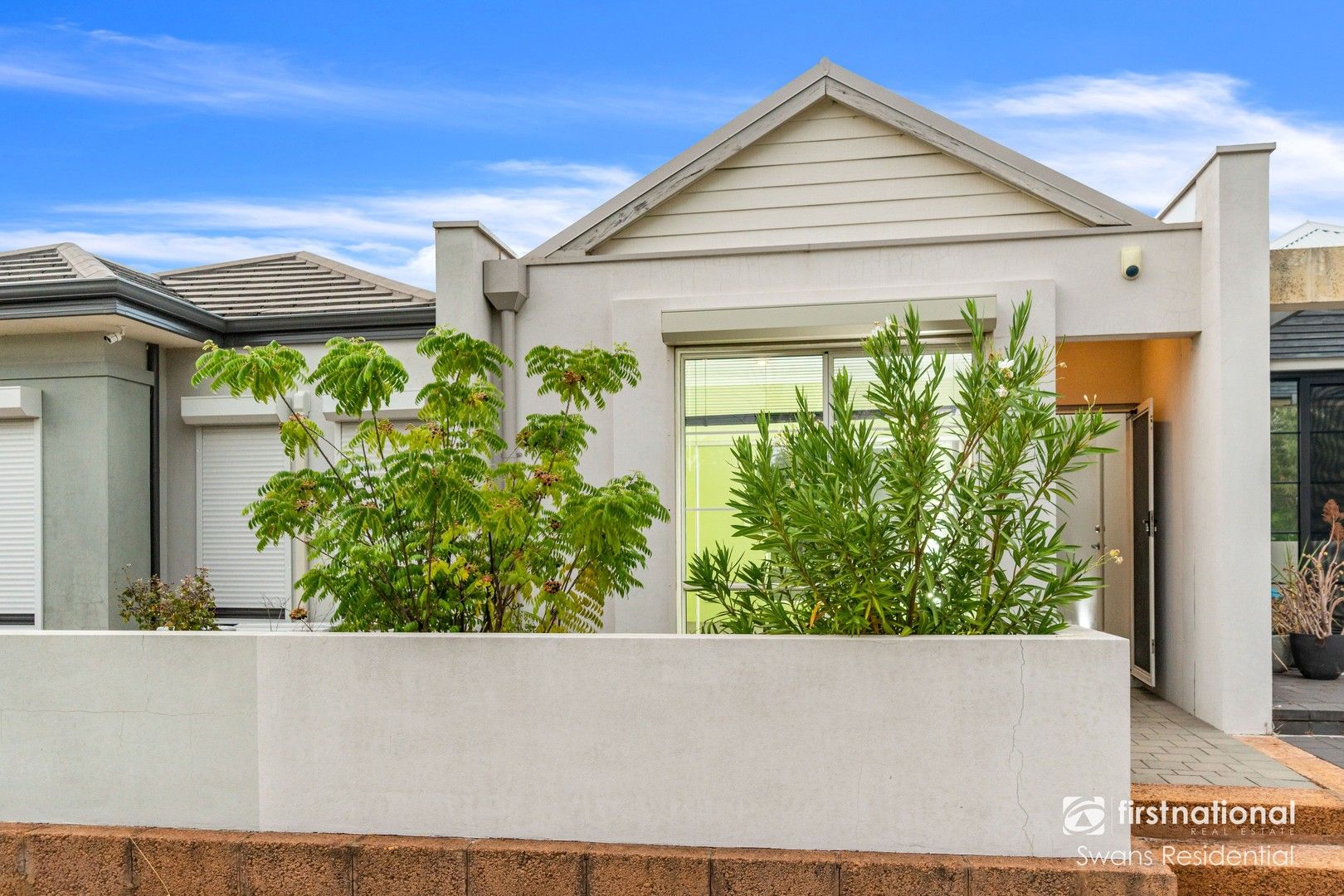 2 bedrooms House in 10 Minnie Lane ELLENBROOK WA, 6069