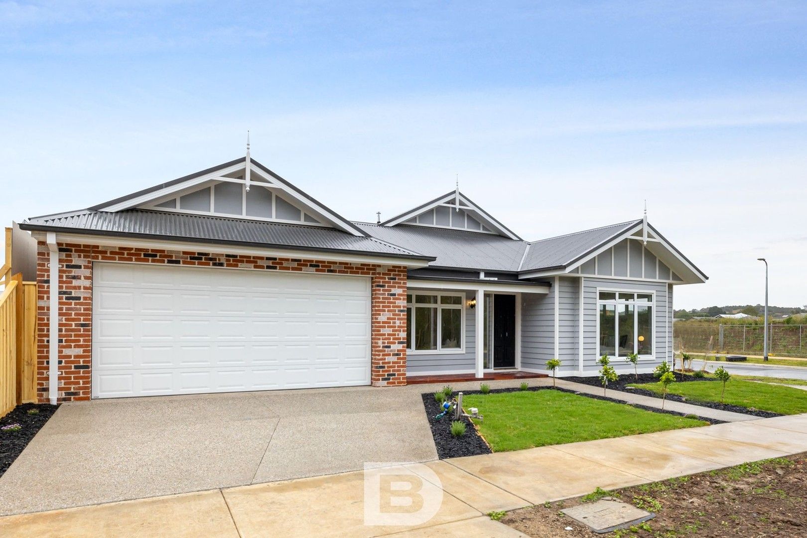 4 bedrooms House in 34 Hovea Grove NEW GISBORNE VIC, 3438