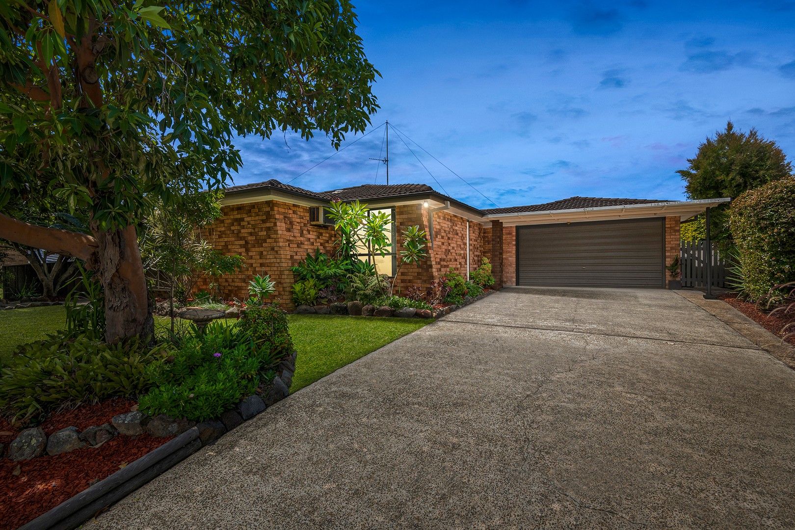 4 Lynn Avenue, Eleebana NSW 2282, Image 2