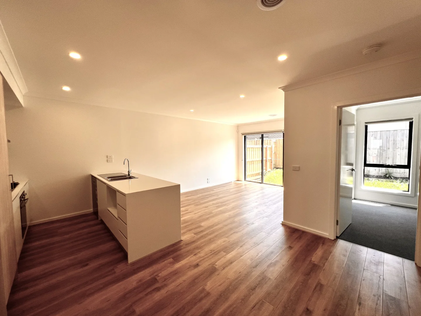 Additional image 2 of 35 Erskinville Road, Tarneit VIC 3029