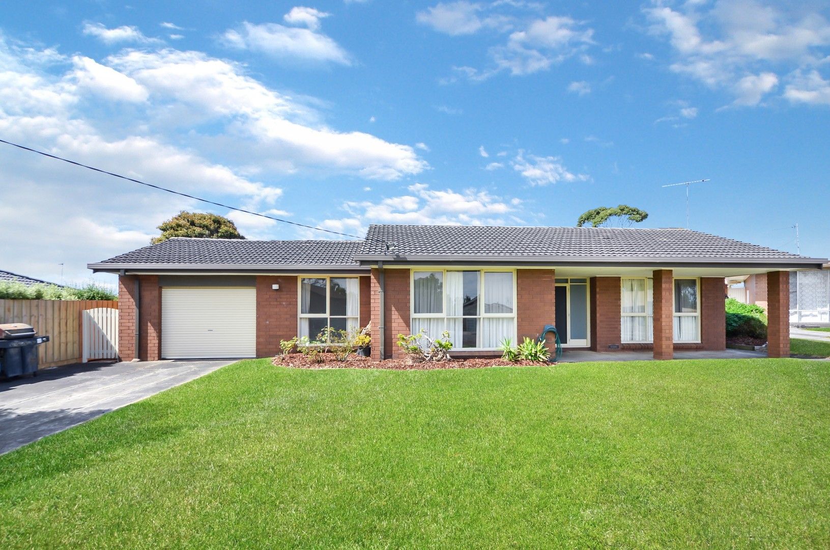 18 Diana Court, Portland VIC 3305, Image 0