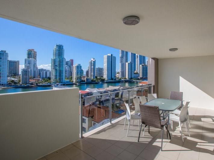 52/53 Darrambal Street, Surfers Paradise QLD 4217, Image 2