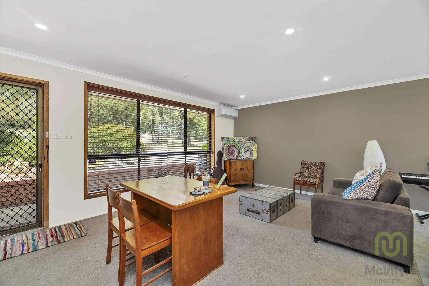 24 Macfarlan Place, Latham ACT 2615, Image 2