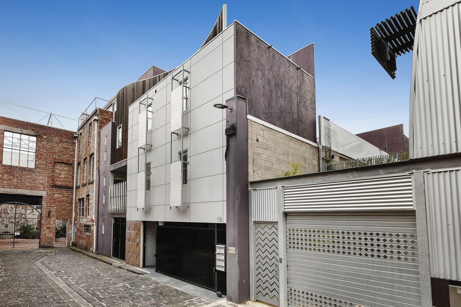 2/12 Lancashire Lane, North Melbourne VIC 3051, Image 0