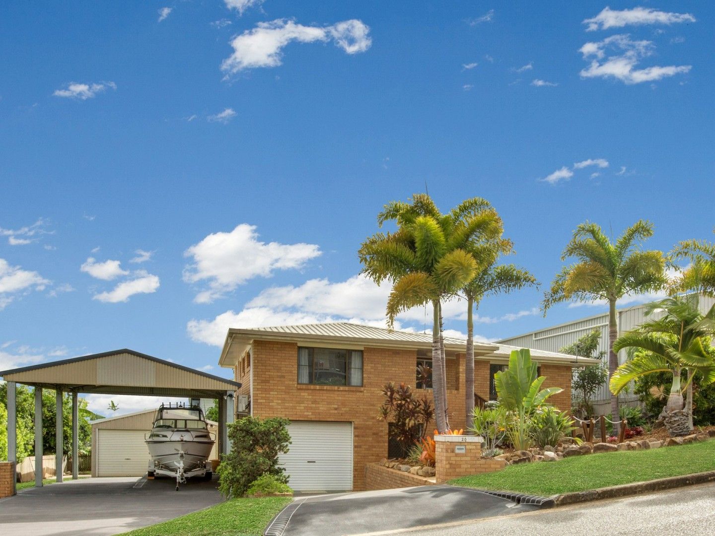 20 Scallop Street, Tannum Sands QLD 4680, Image 0