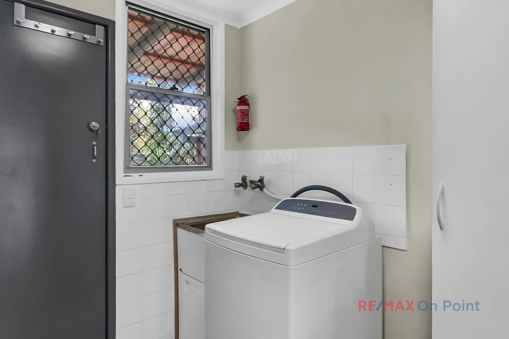 Additional image 19 of 21 Ross Street, Coochiemudlo Island QLD 4184