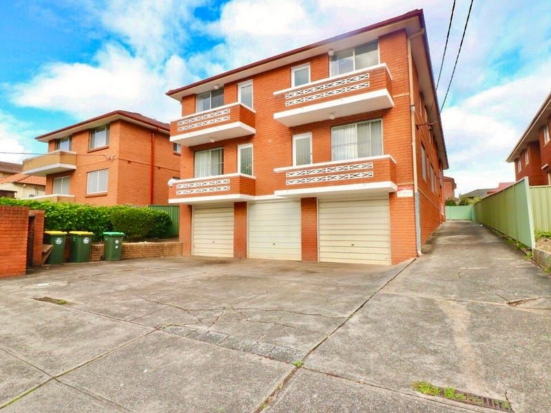 2 bedrooms Apartment / Unit / Flat in 2/56 Lucerne Street BELMORE NSW, 2192