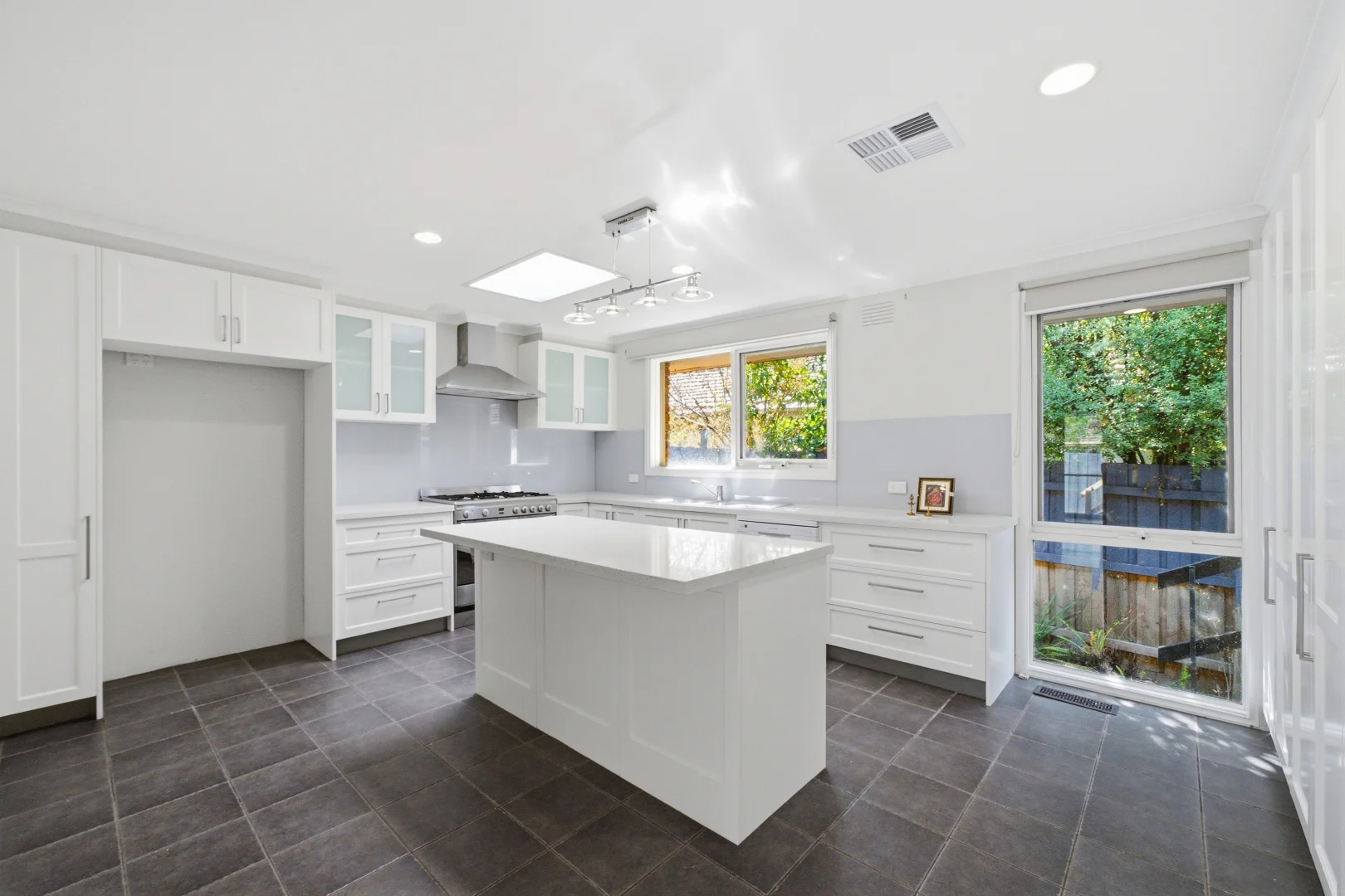 Additional image 4 of 4 Amersham Drive, Wantirna VIC 3152