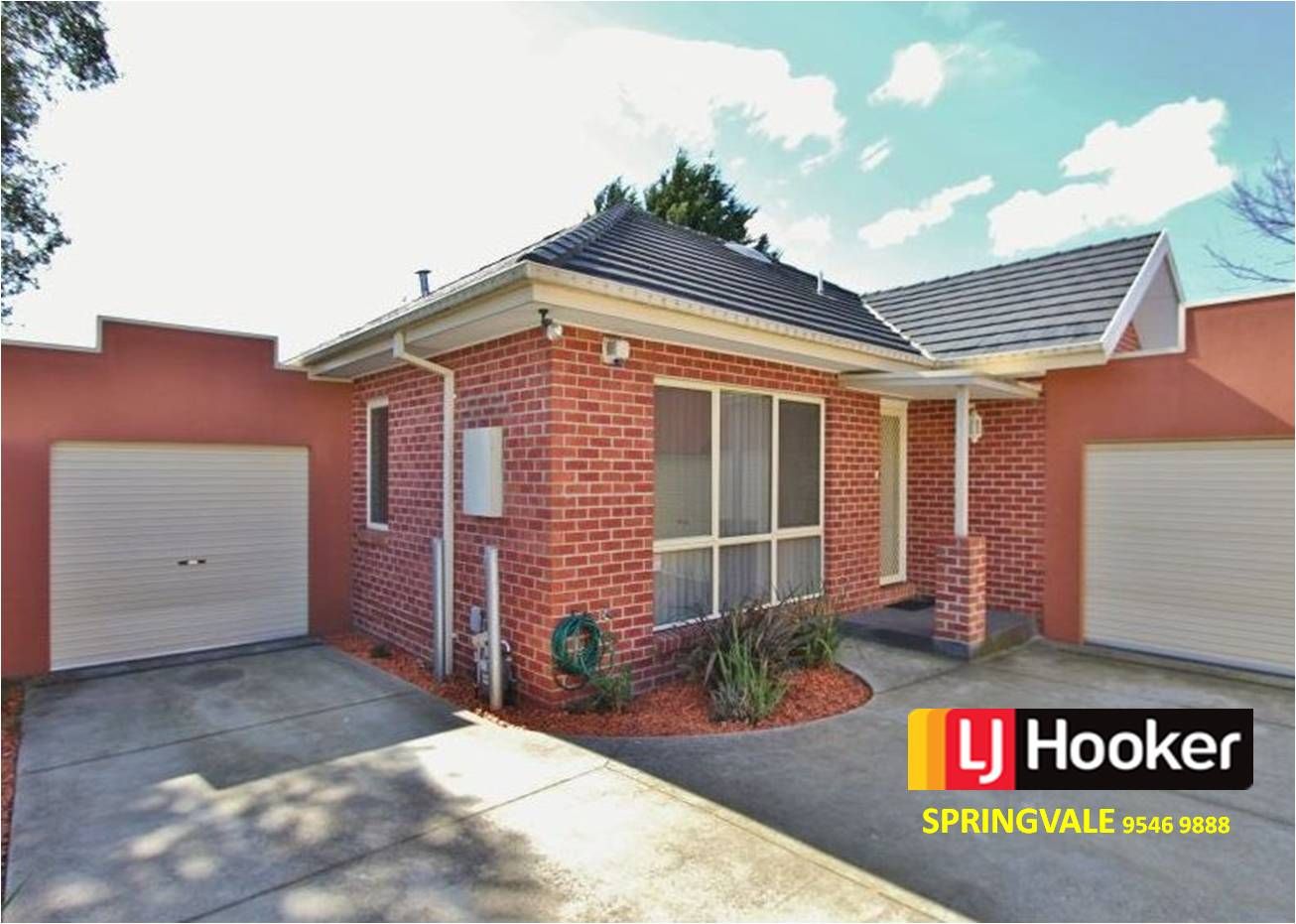 2/11 WHITWORTH AVE, Springvale VIC 3171, Image 0