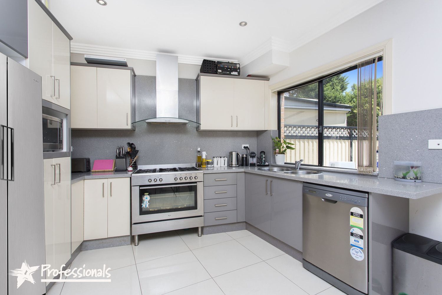 60 Horsley Road, Revesby NSW 2212, Image 2
