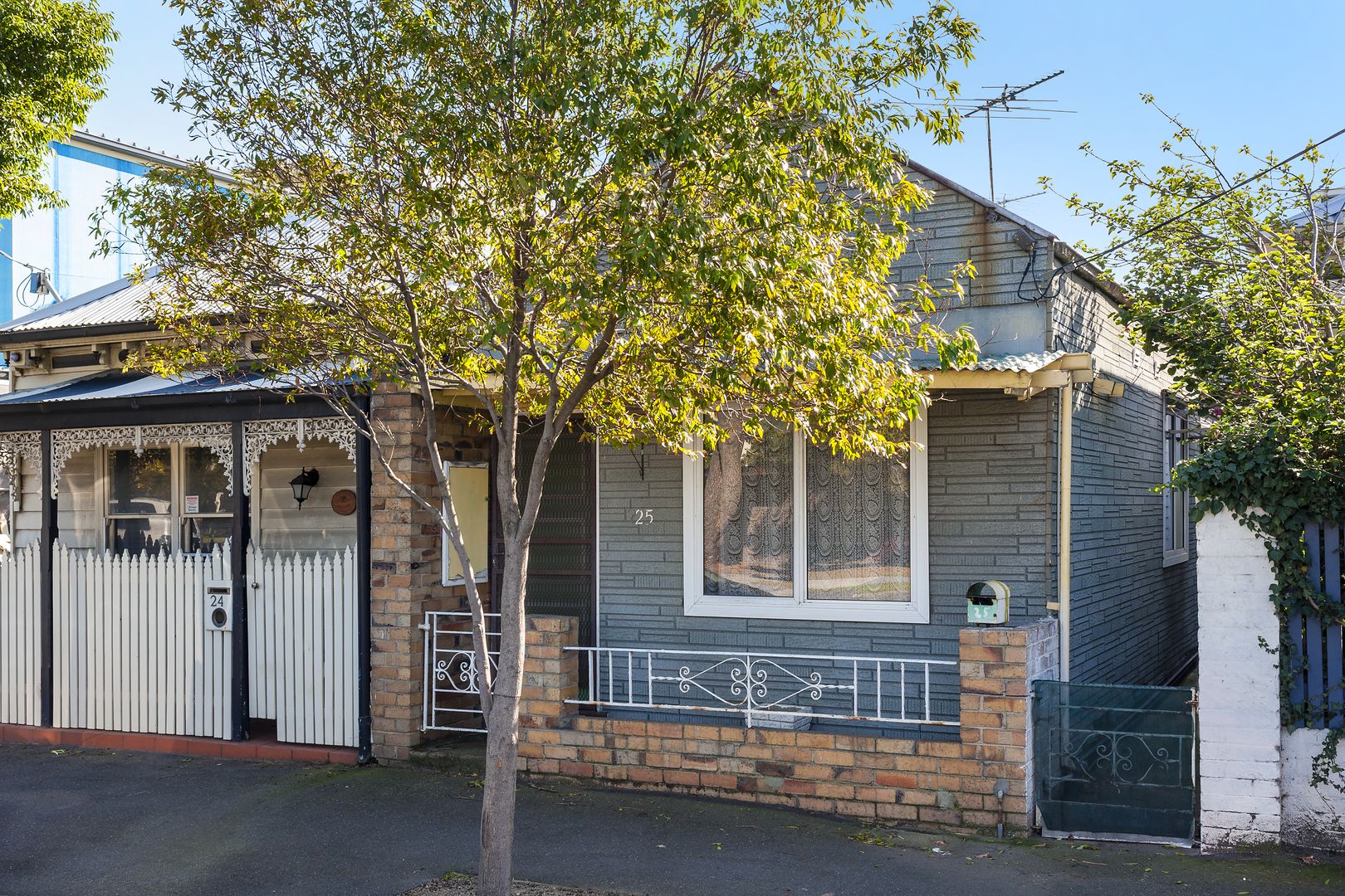25 Ross Street, Port Melbourne Property History & Address Research