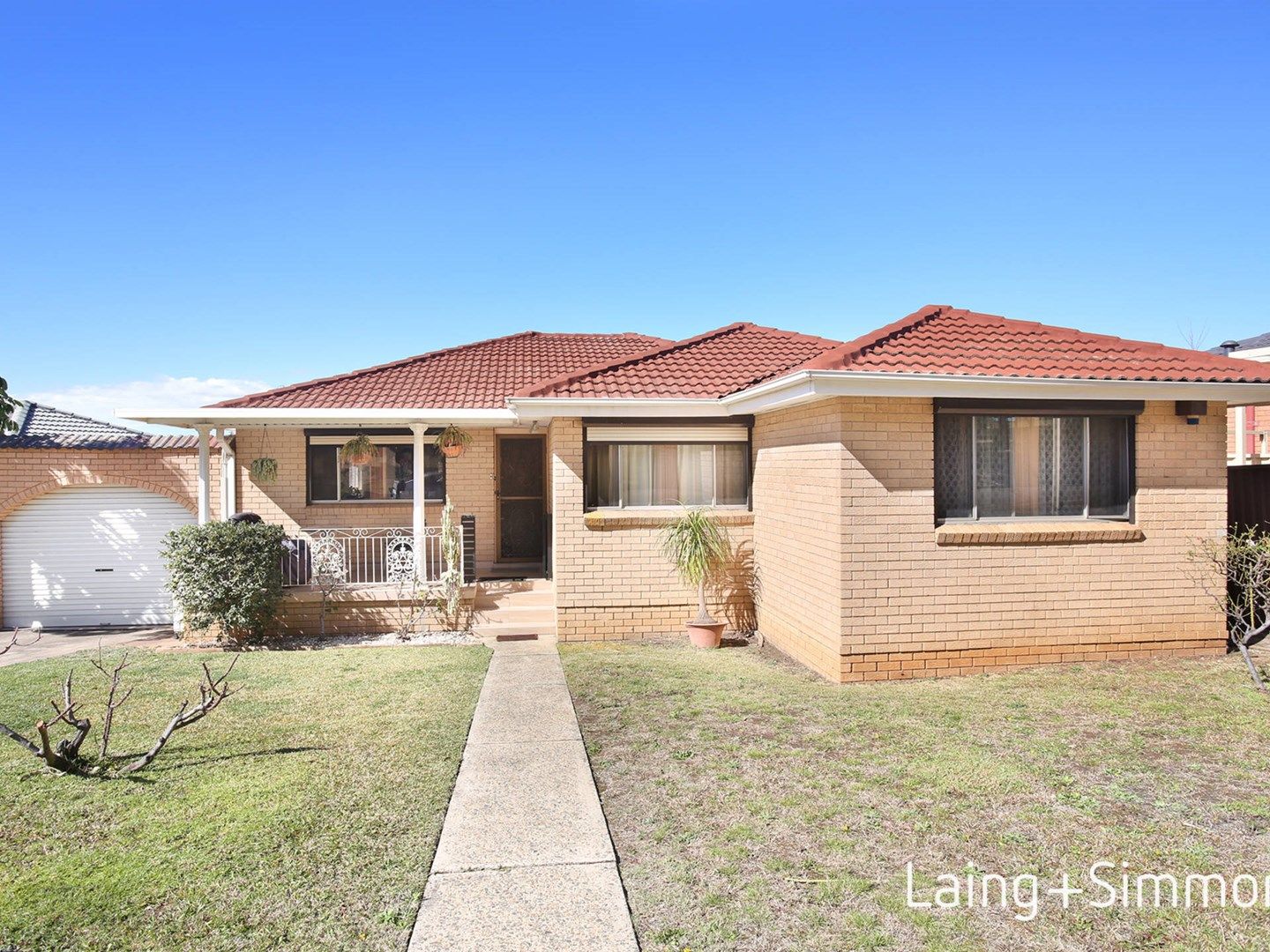 4 Maugham Crescent, Wetherill Park NSW 2164