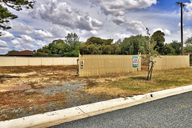 Picture of 86 Crispe Street, DENILIQUIN NSW 2710