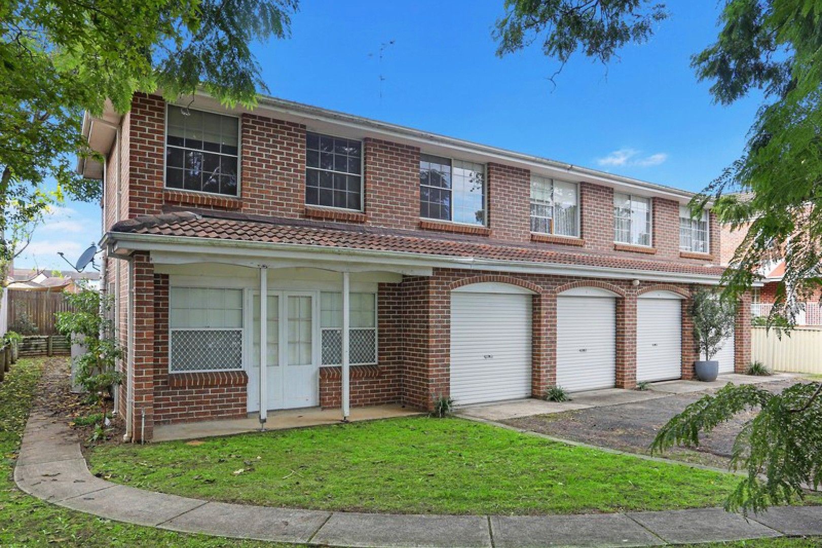 2 bedrooms Apartment / Unit / Flat in 3/16 Paget Street RICHMOND NSW, 2753