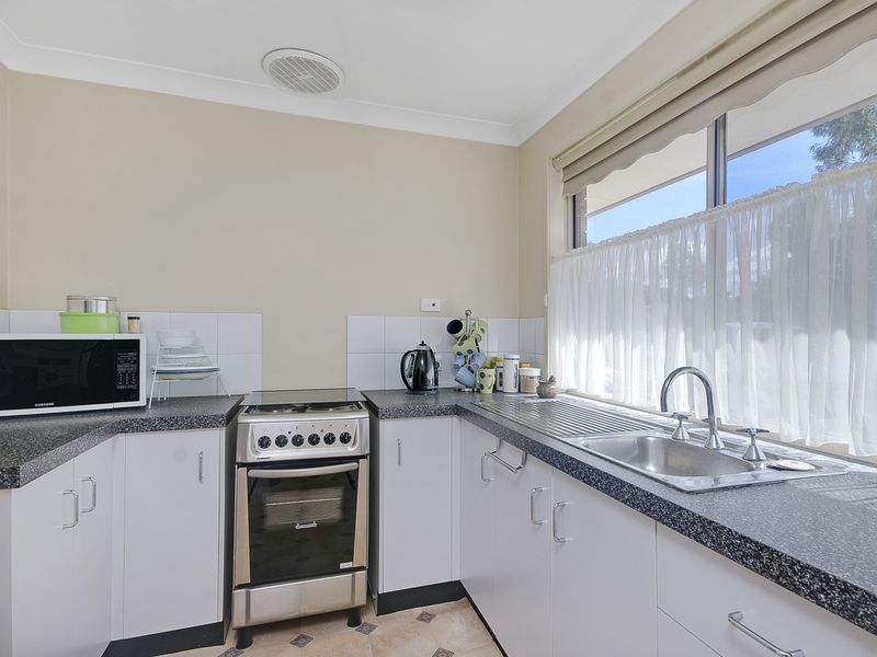 30 Westwood Drive, BLACKBUTT NSW 2529, Image 2