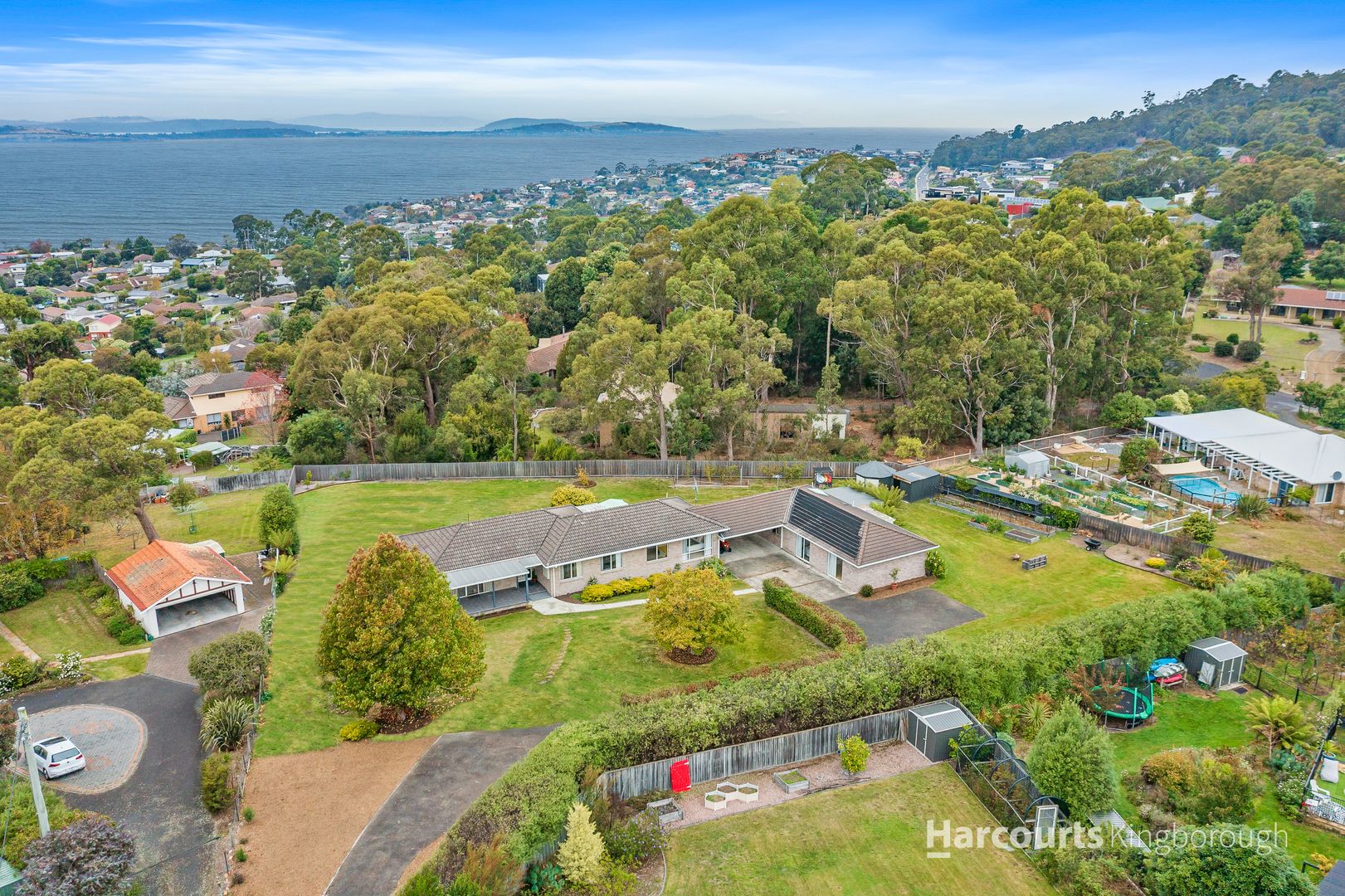 33 Burwood Drive, Blackmans Bay TAS 7052, Image 1