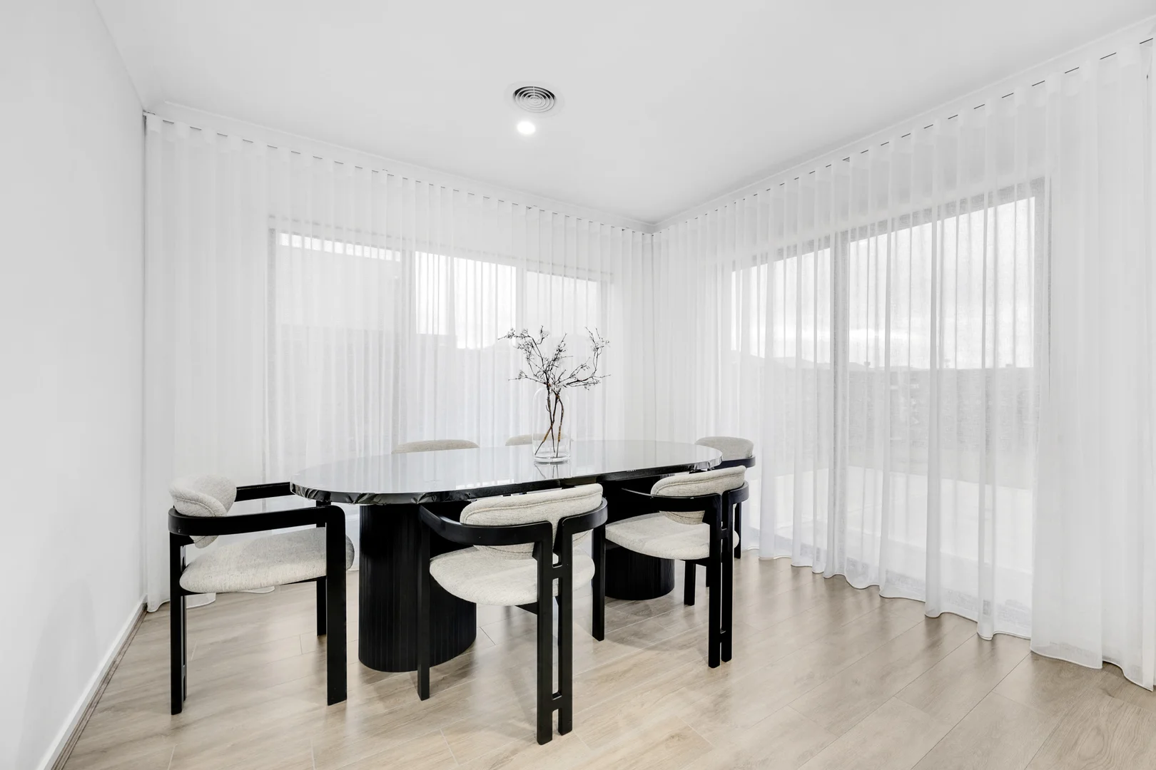 Additional image 8 of 28 Roseburn Avenue, Mickleham VIC 3064